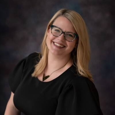 HiveIris female sales director